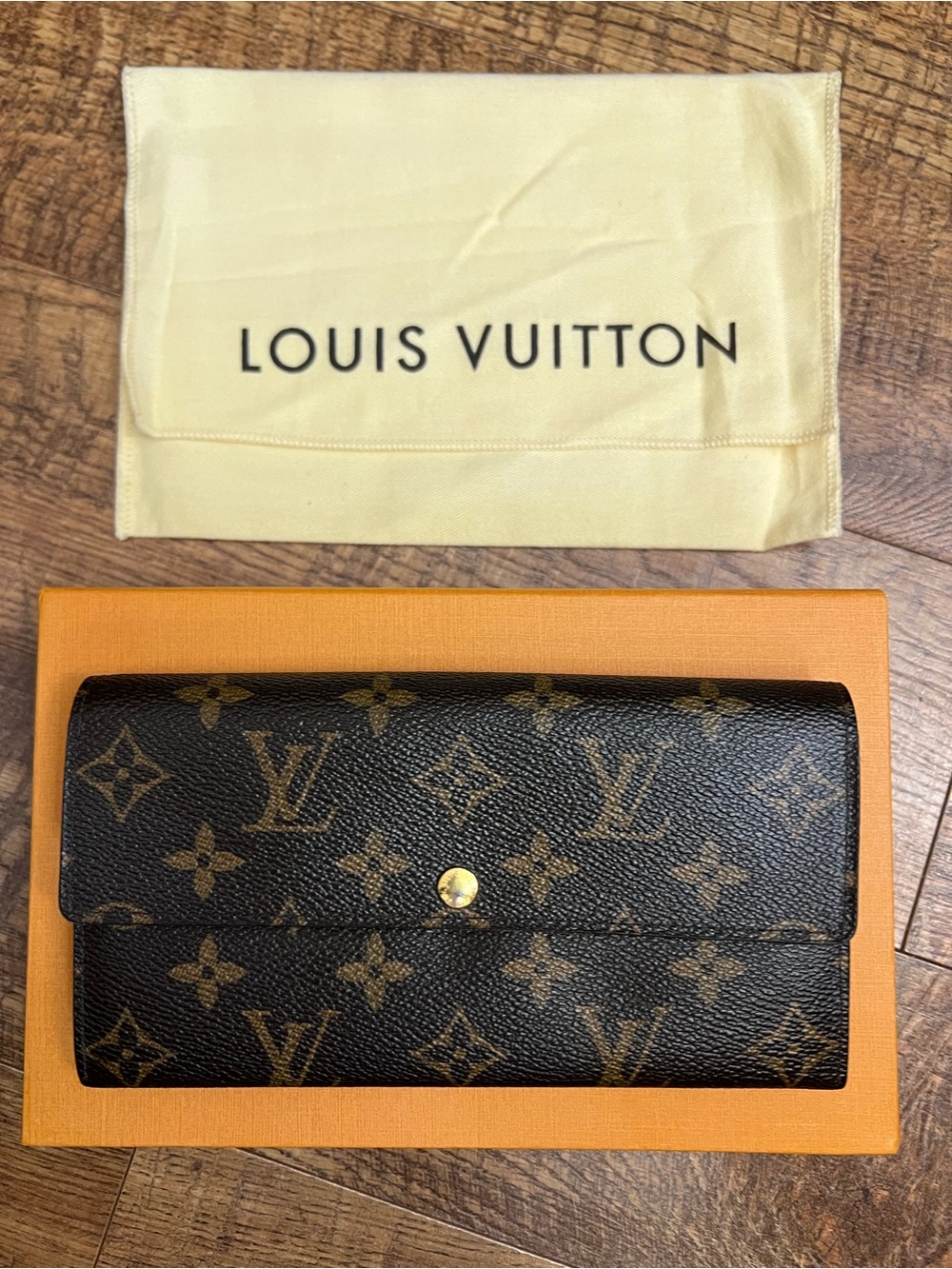 Authentic Louis Vuitton Monogram Sarah Wallet Long Envelope 2011